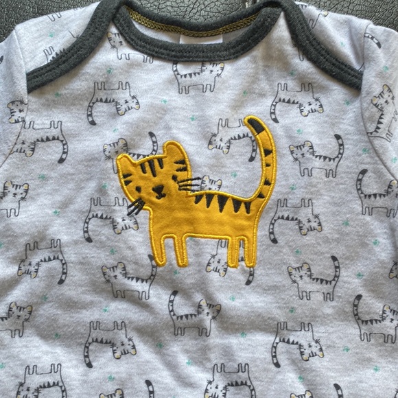 Starting Out 0-6 month Baby Sleeper Gown - Picture 3 of 5